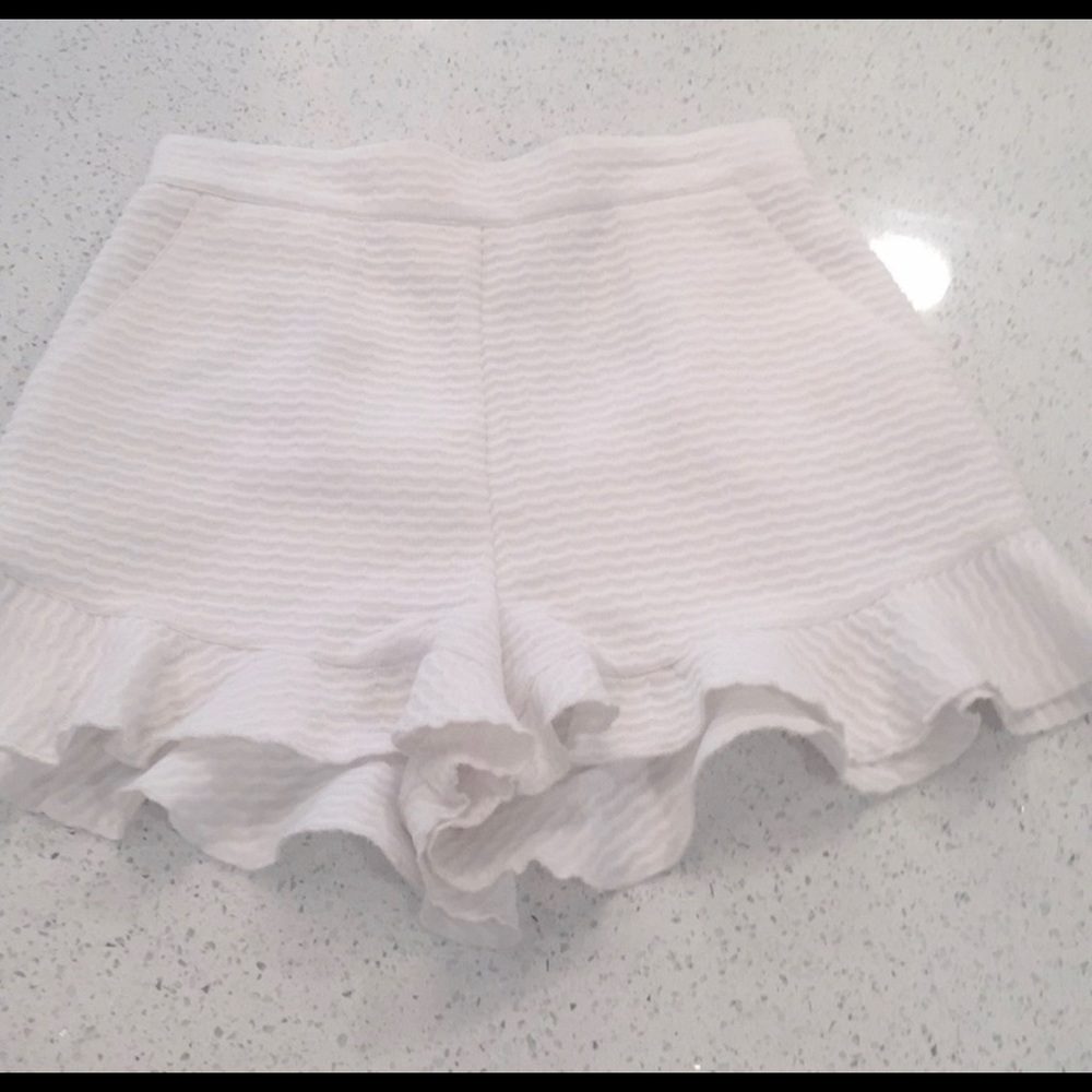 Gianni Bini Ruffle Shorts